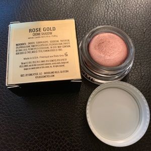 Kylie Cosmetics Makeup - Kylie Cosmetics Creme Shadow Rose Gold Kylie Cosmetics Makeup - Kylie Cosmetics Creme Shadow Rose Gold